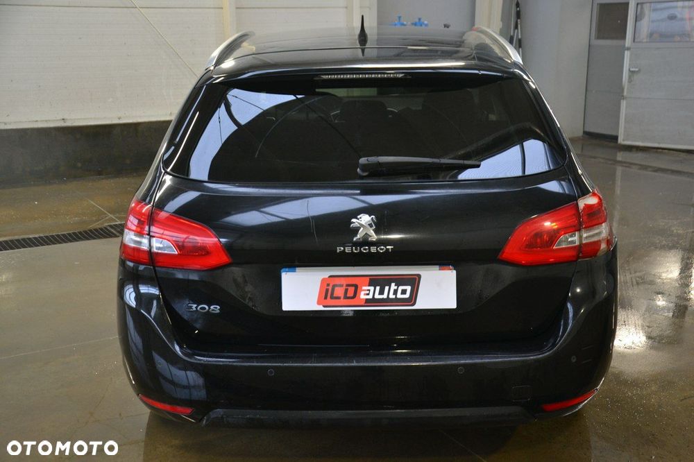 Peugeot 308 - 6