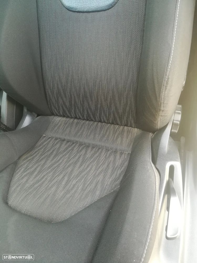 SEAT Altea 2.0 TDi T4 - 13