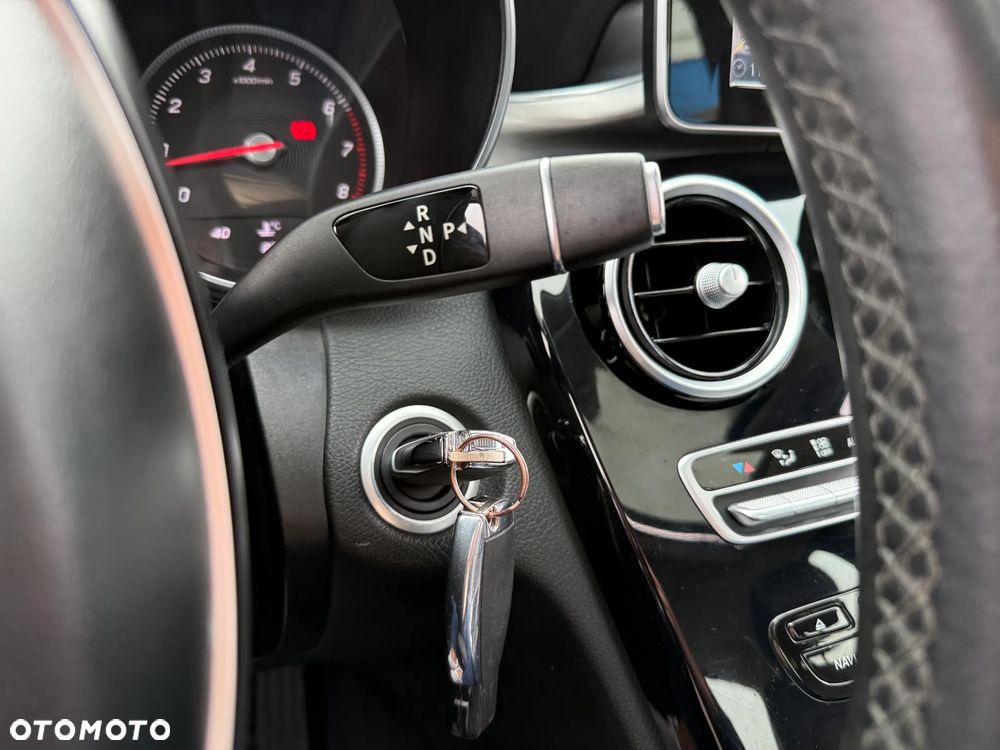 Mercedes-Benz Klasa C 180 7G-TRONIC Exclusive - 18
