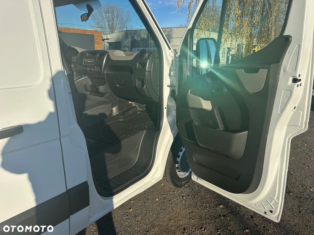 Renault Master 2.3 dci L2H2 2011/12r stan extra - 24
