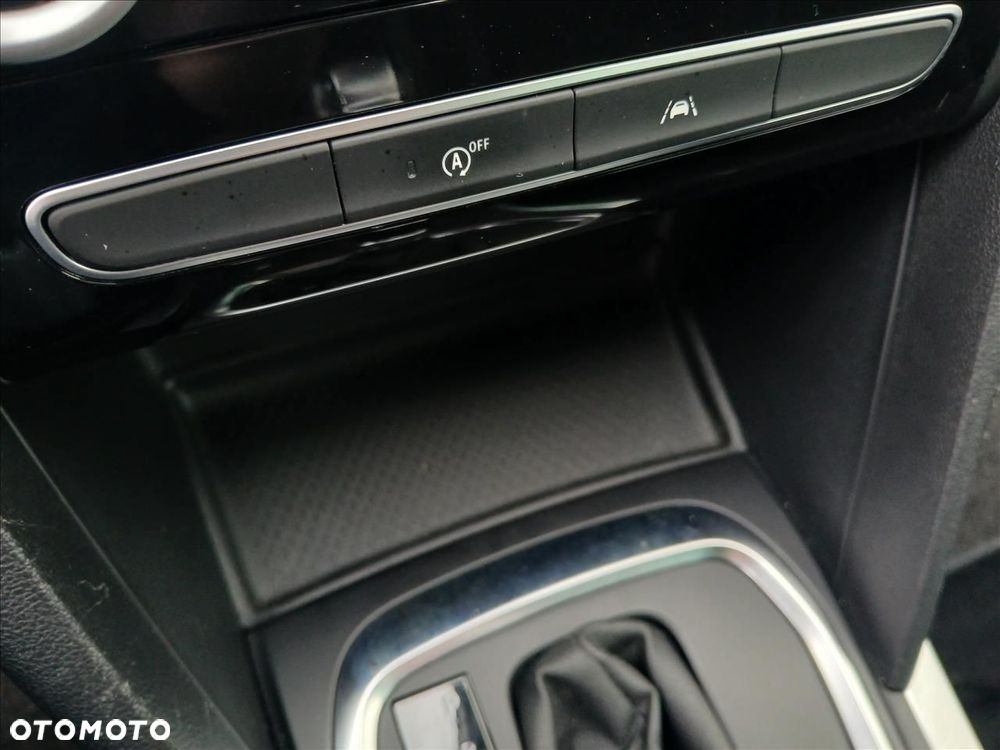 Renault Megane 1.3 TCe FAP Techno EDC - 23