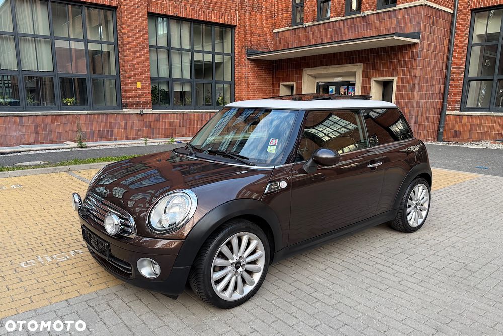 MINI Cooper 50 Mayfair - 4
