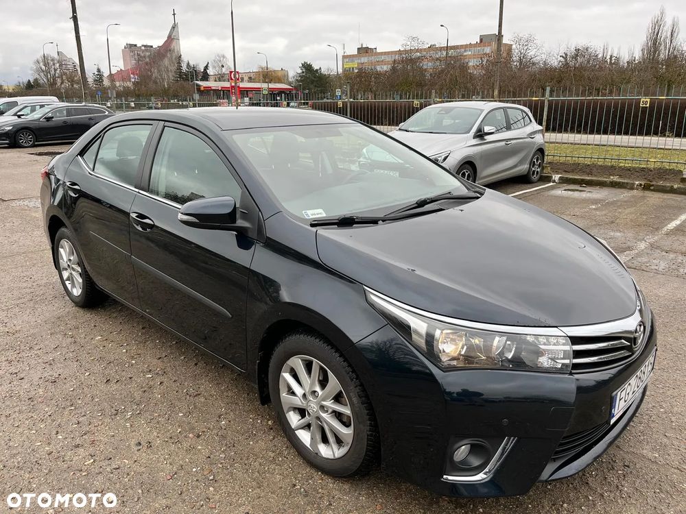 Toyota Corolla 1.6 Premium - 2