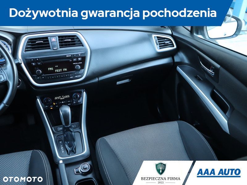 Suzuki SX4 S-Cross - 9