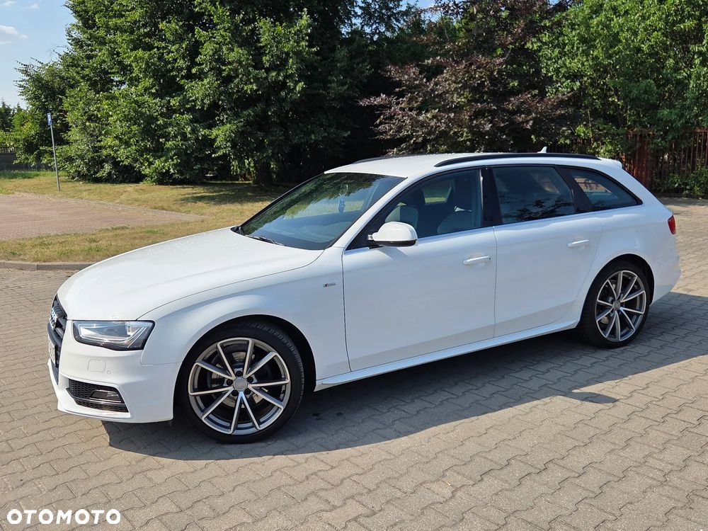 Audi A4 Avant 2.0 TDI Quattro S tronic - 15