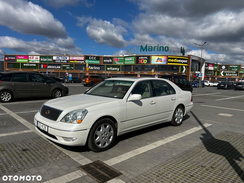 Lexus LS - 8