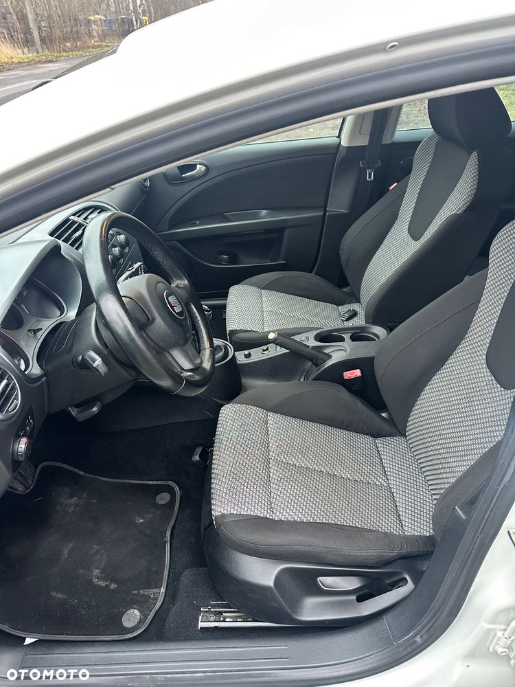 Seat Leon 1.6 Style - 11