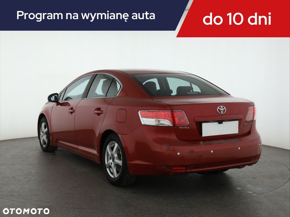 Toyota Avensis - 6