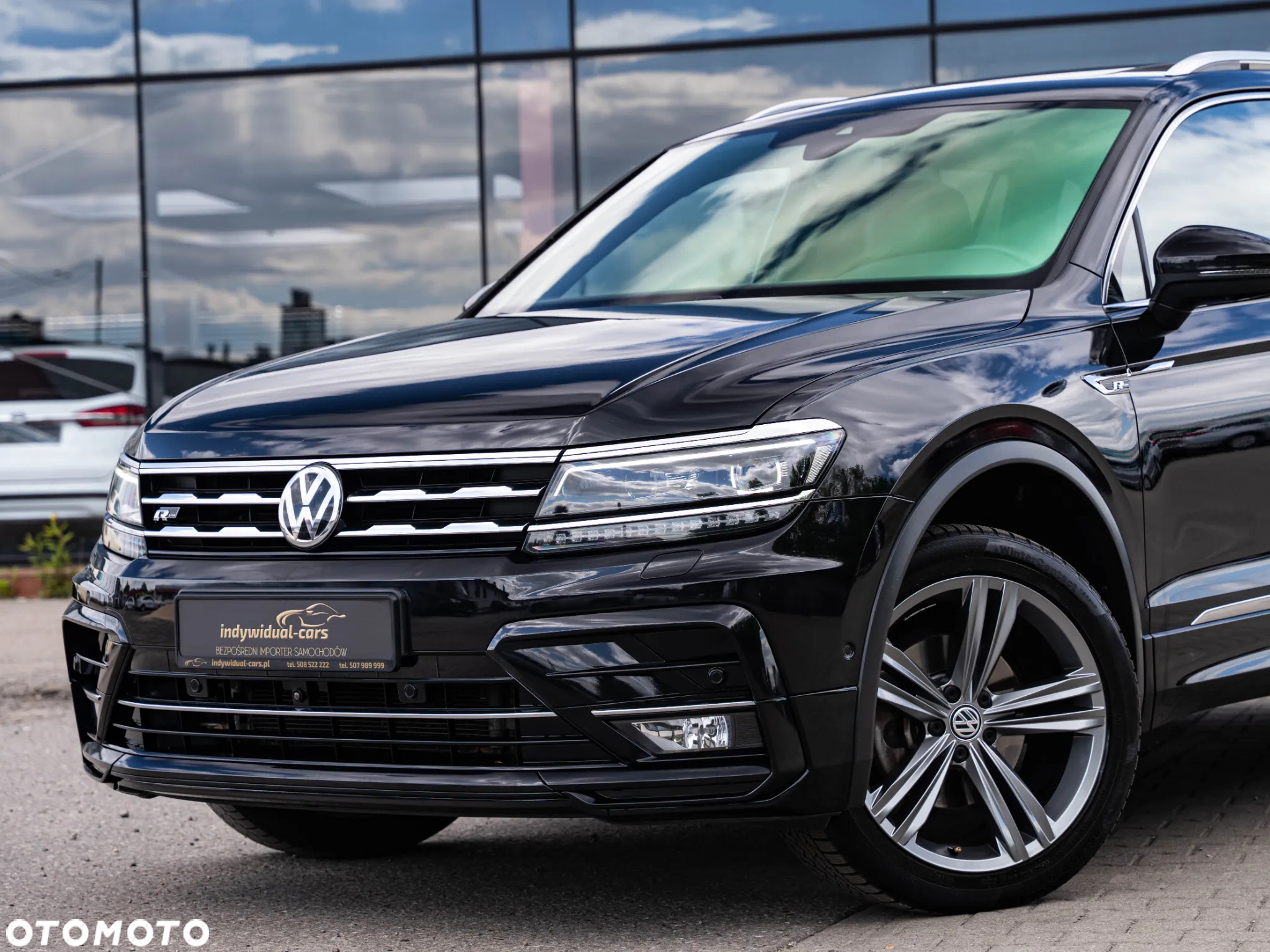 Volkswagen Tiguan Allspace 2.0 TDI R-Line DSG - 8