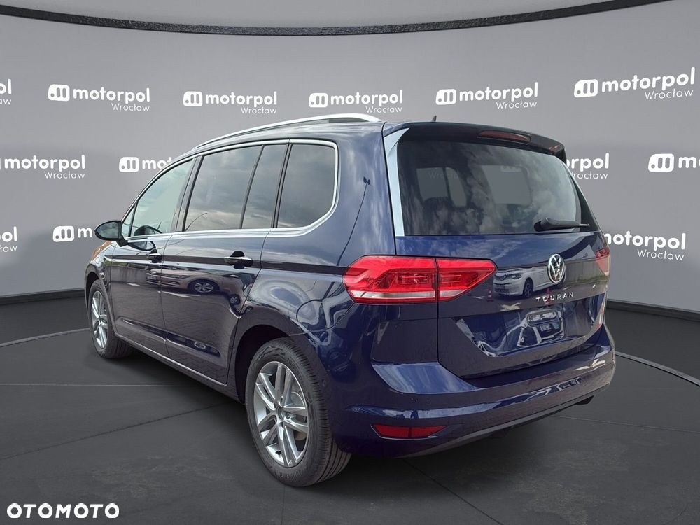 Volkswagen Touran - 7