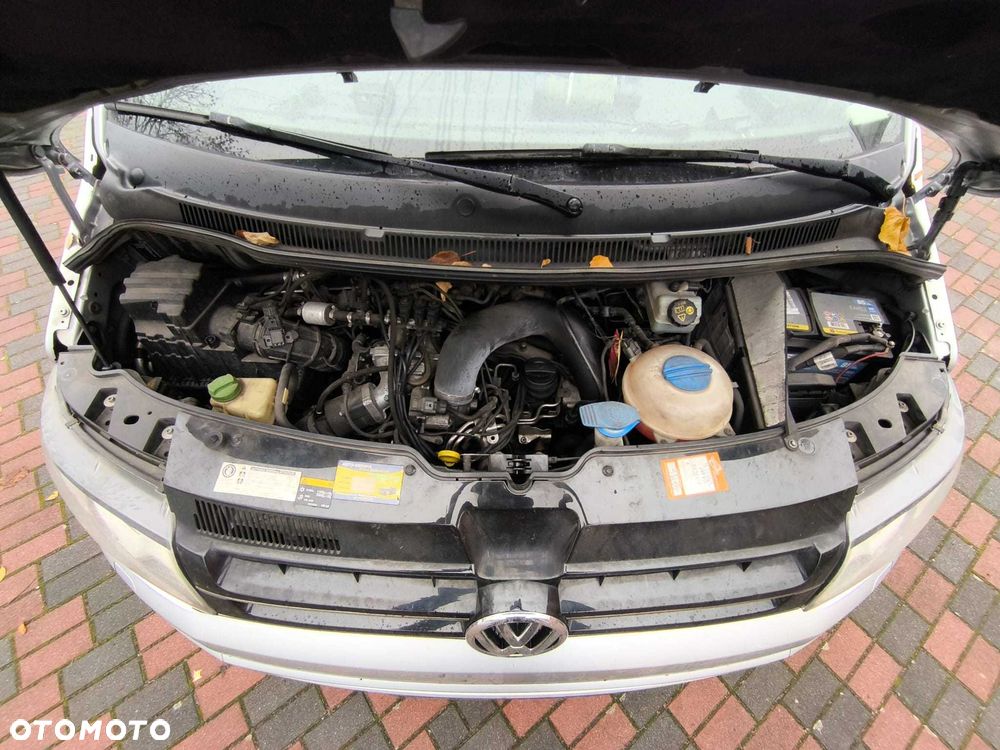 Volkswagen Transporter - 2