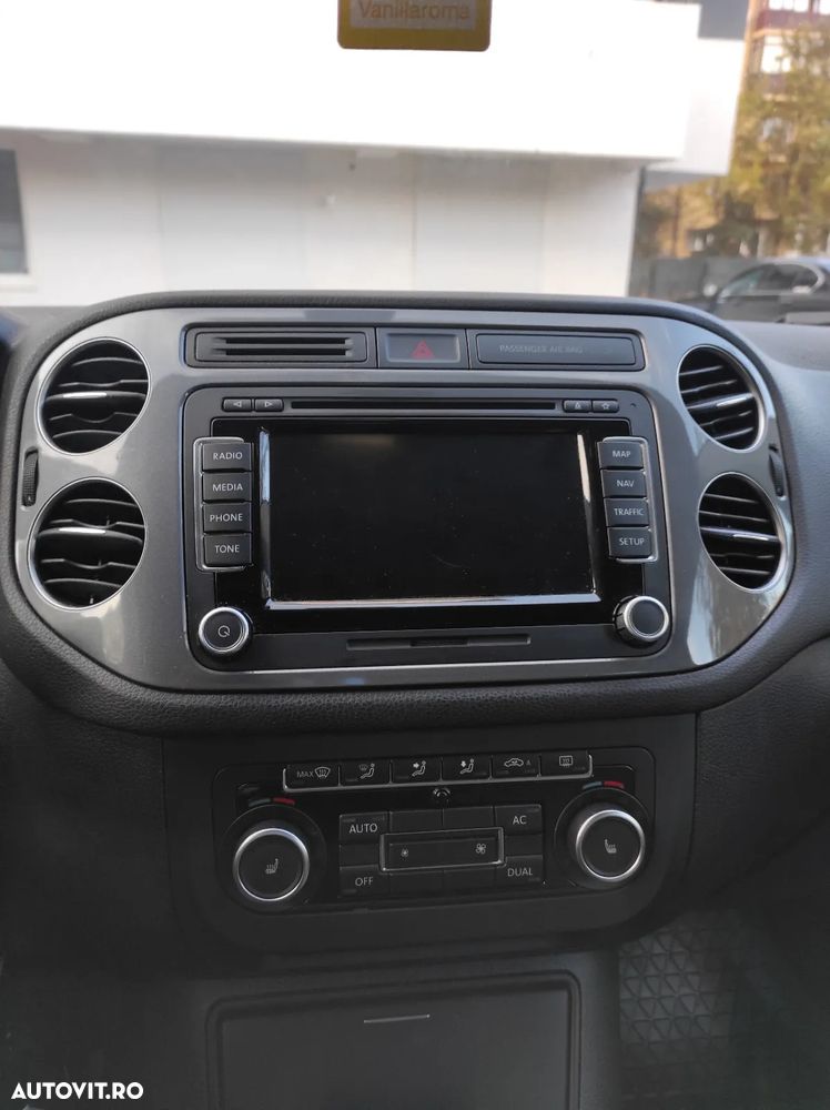 Volkswagen Tiguan 2.0 TDI CR DPF 4Motion Track&Field - 8