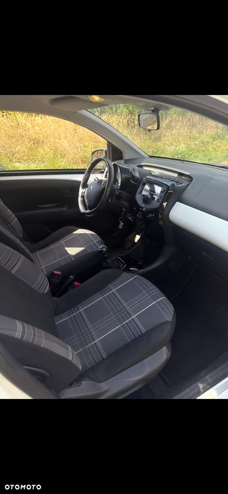 Peugeot 108 - 12