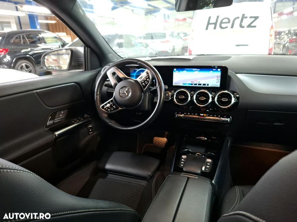 Mercedes-Benz GLA 250 e - 13