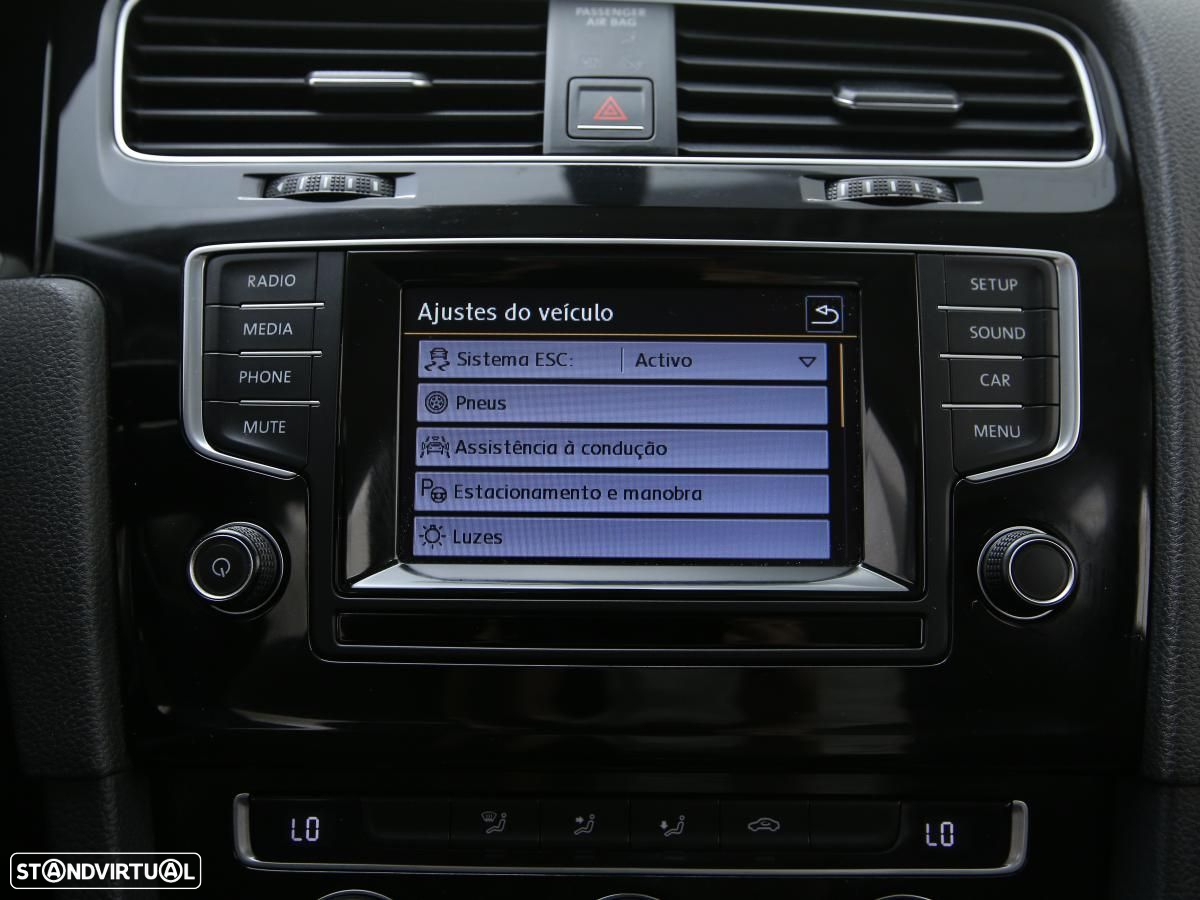 VW Golf - 22