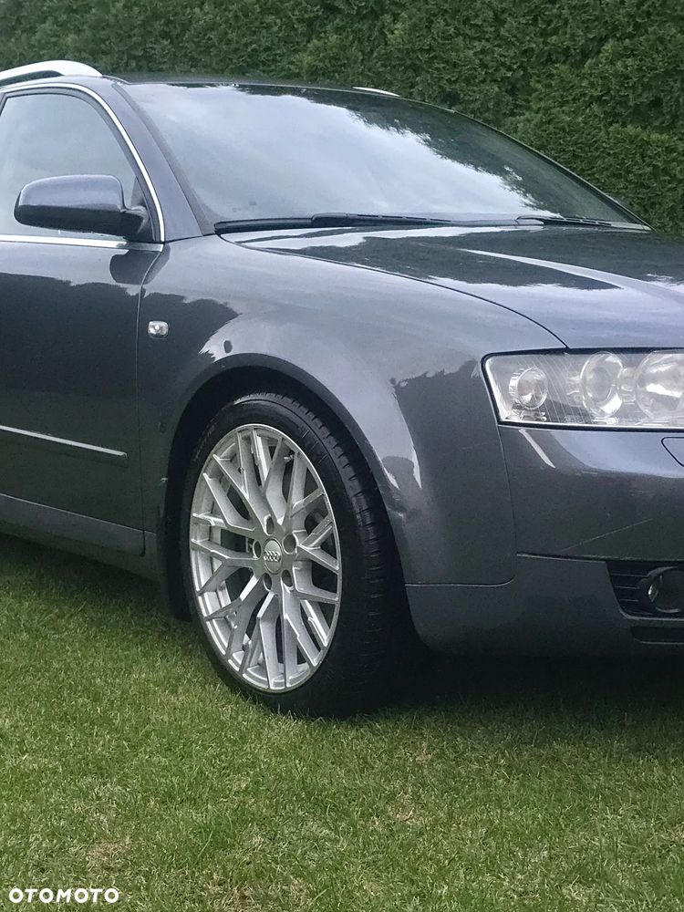 Audi A4 Avant - 15