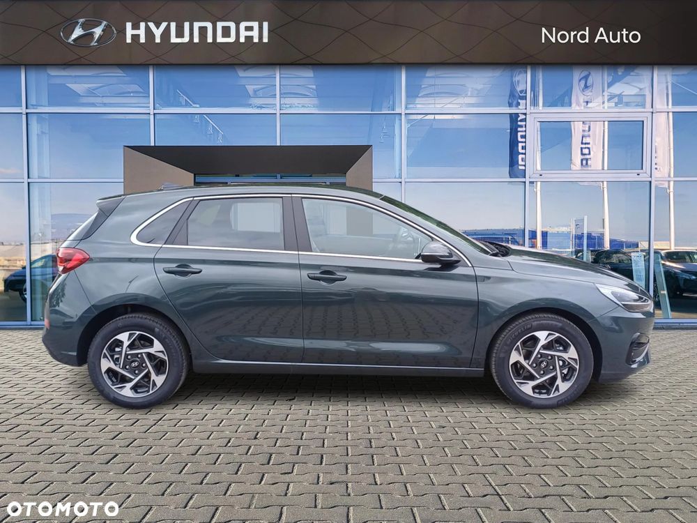 Hyundai i30 1.5 T-GDI 48V Smart - 6