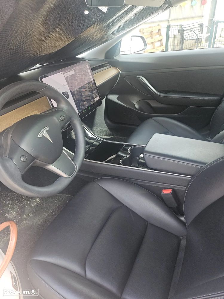 Tesla Model 3 Standard Range Plus RWD - 11