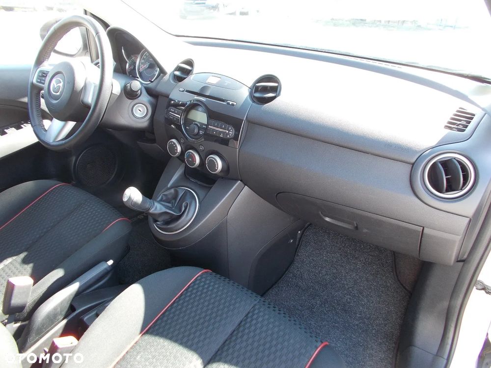 Mazda 2 1.3 MZR Active - 13
