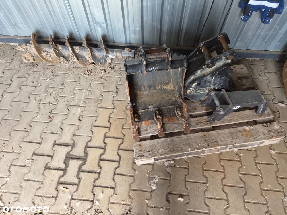 JCB 26C-1 - 12
