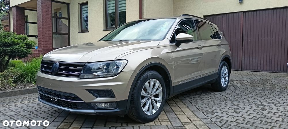 Volkswagen Tiguan - 1