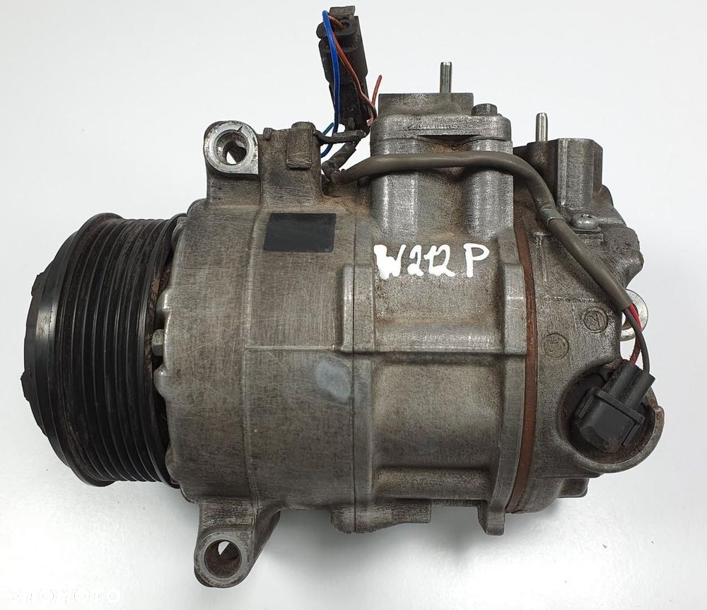 SPRĘŻARKA KLIMATYZACJI MERCEDES W212 3.0 CDI V6 - 1