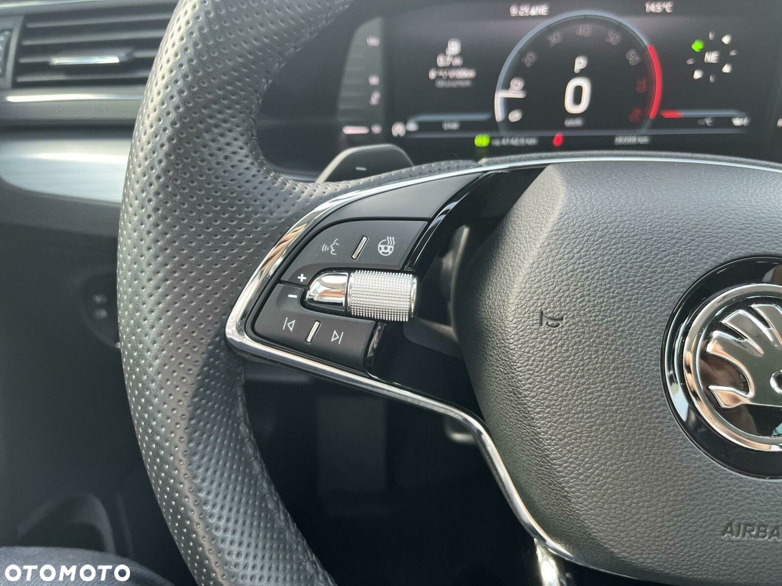 Skoda Superb 1.5 TSI Ambition DSG - 16