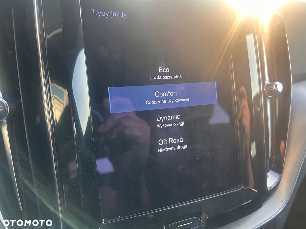 Volvo XC 60 D4 Momentum - 13