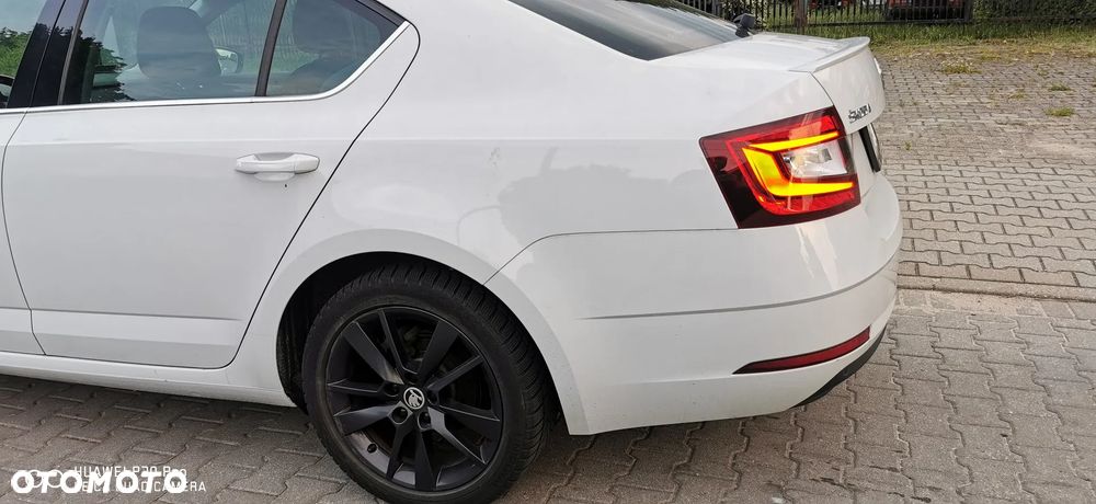 Skoda Octavia 1.5 TSI ACT Style DSG - 4