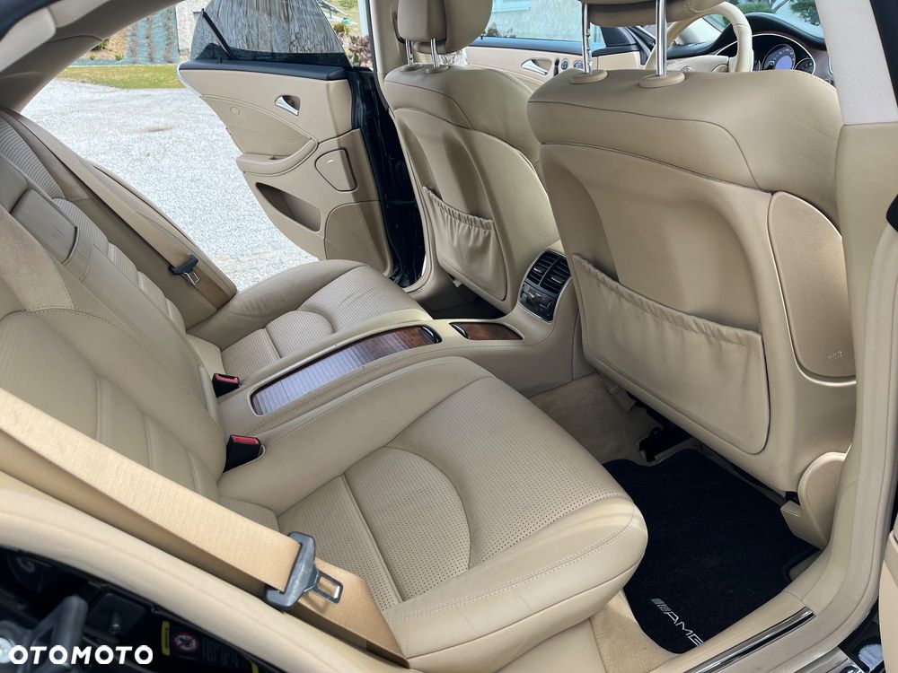 Mercedes-Benz CLS 63 AMG 7G-TRONIC - 14