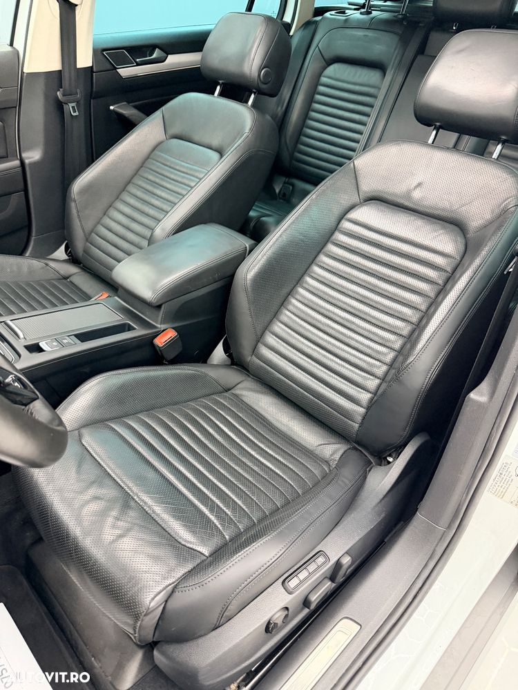 Volkswagen Passat Alltrack 2.0 TDI DSG 4Motion - 20