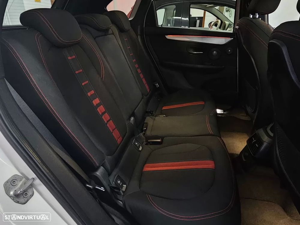 BMW 218 Active Tourer d Line Sport Auto - 29