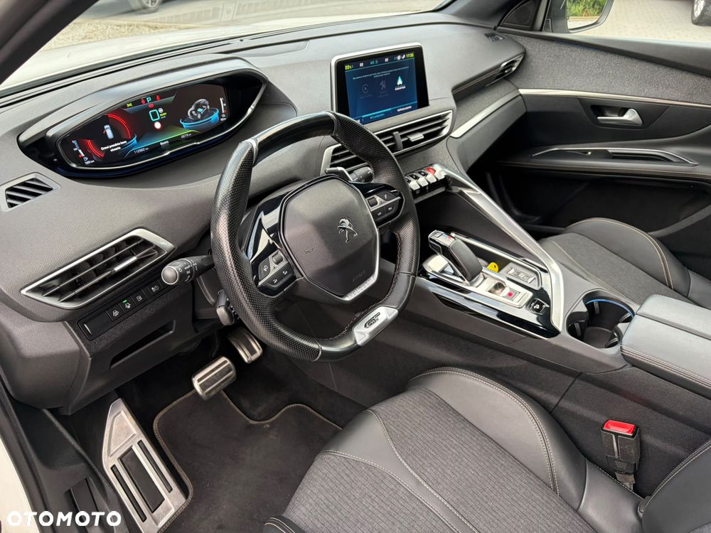 Peugeot 3008 1.6 PureTech HYbrid4 GT Line S&S EAT8 - 31
