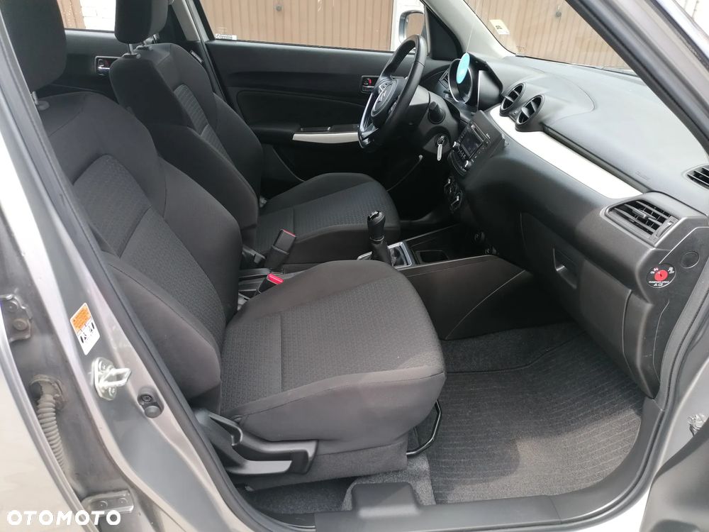 Suzuki Swift - 19