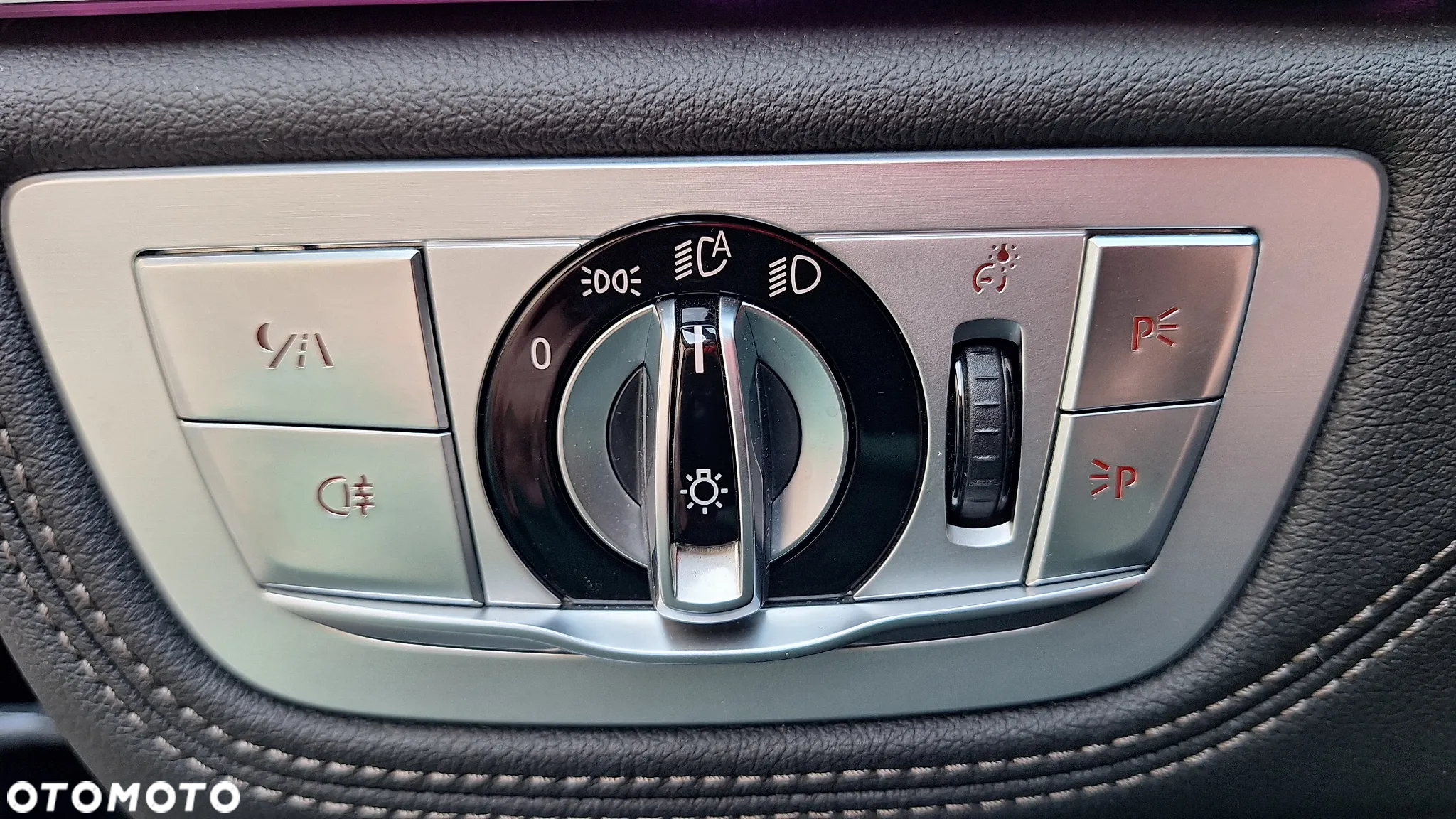 BMW Seria 7 750d xDrive sport - 29