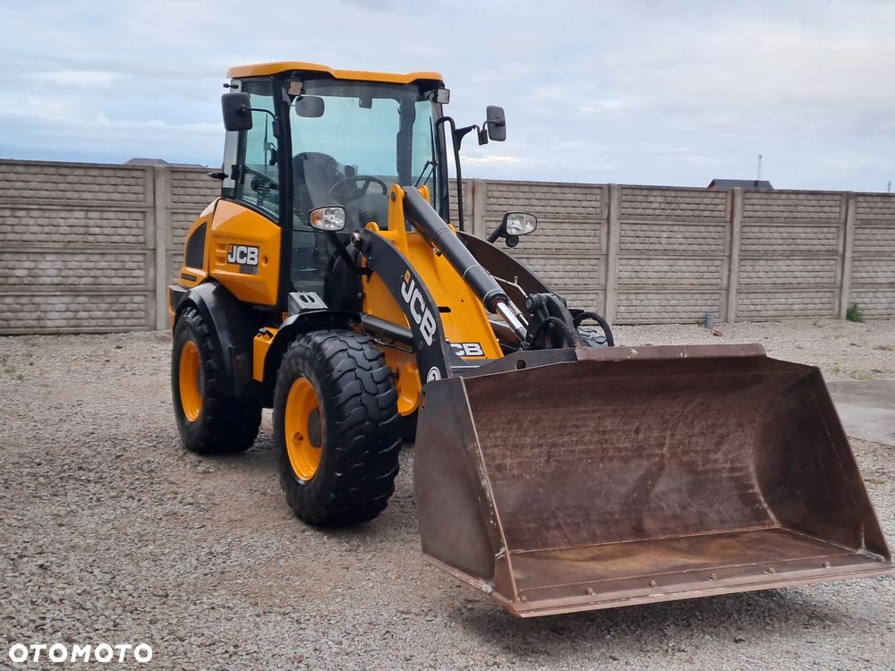 JCB 409 SV 2019 ROK Z NIEMIEC TYLKO 1986 MTH / 406 / 407 - 9