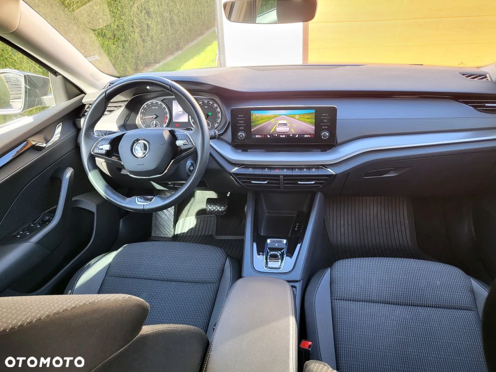 Skoda Octavia 2.0 TDI Ambition DSG - 19