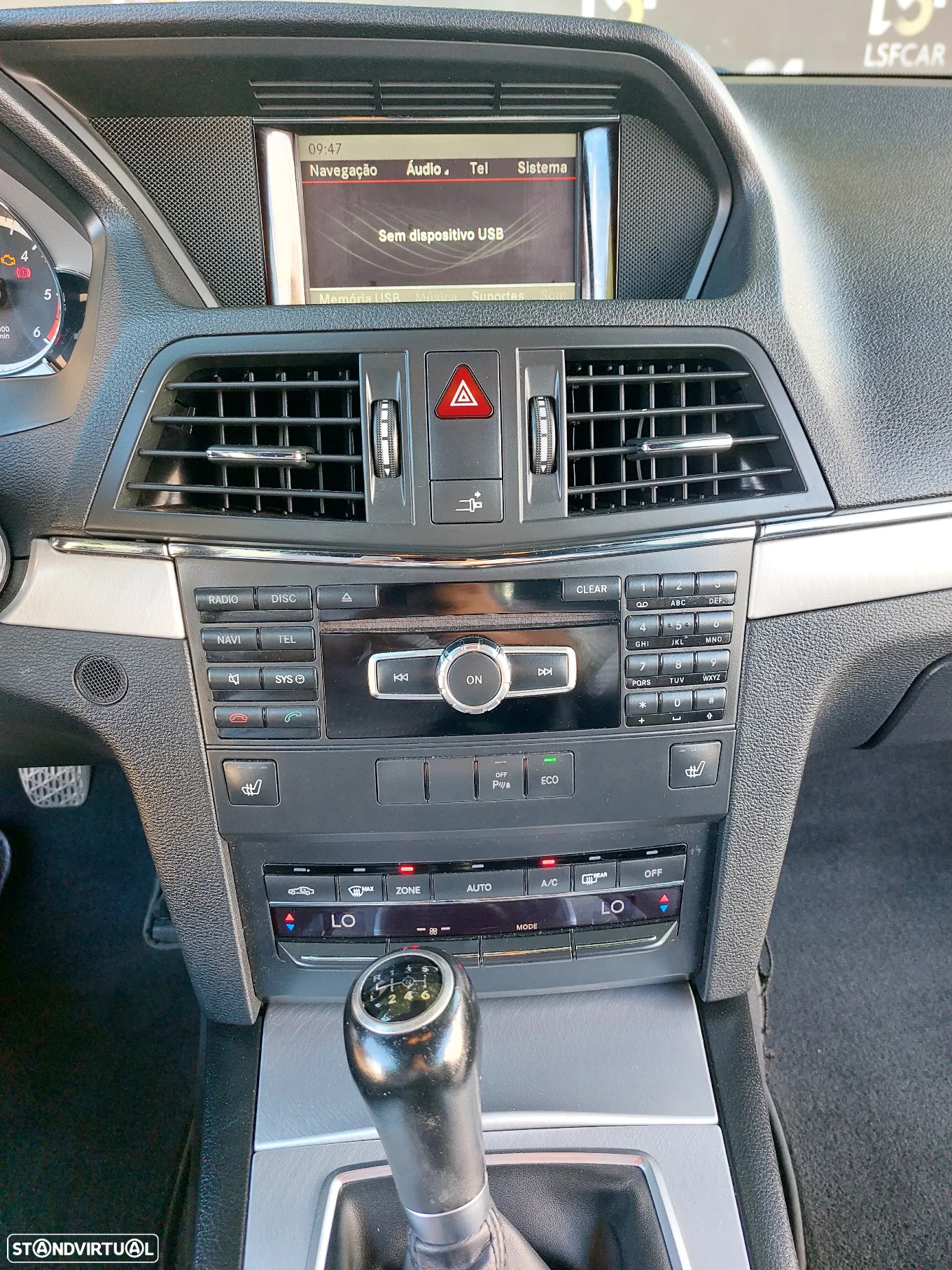 Mercedes-Benz E 250 CDi Avantgarde BlueEfficiency - 28