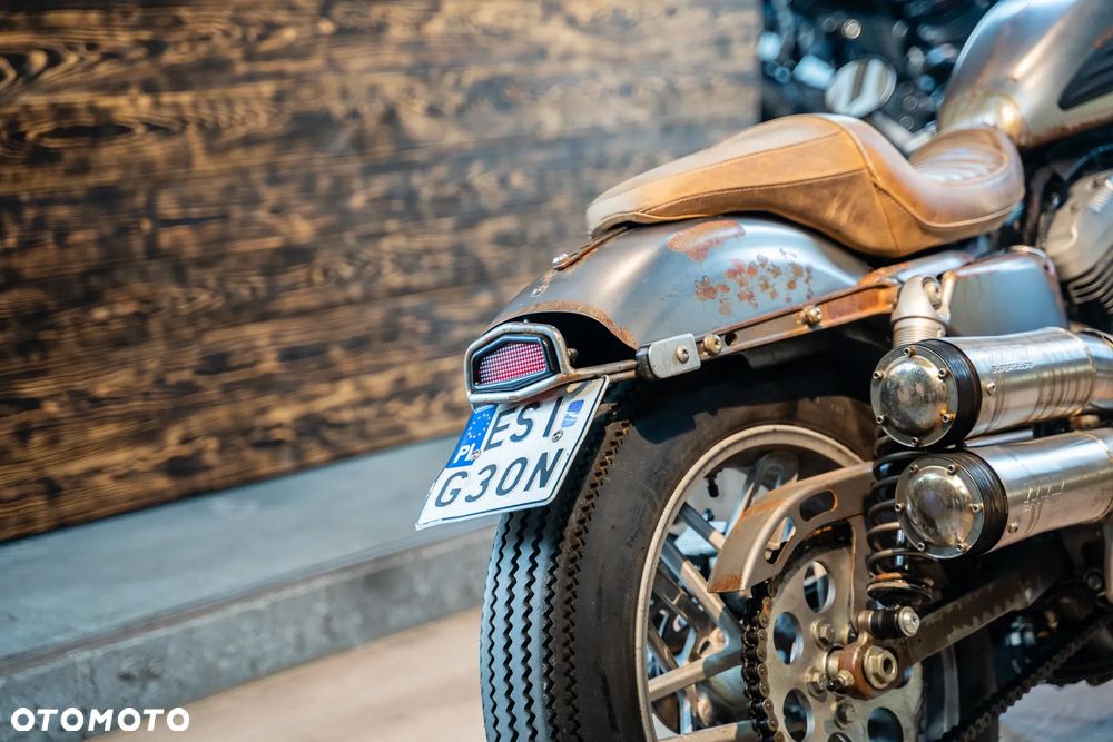 Harley-Davidson Sportster Roadster 1200R - 23