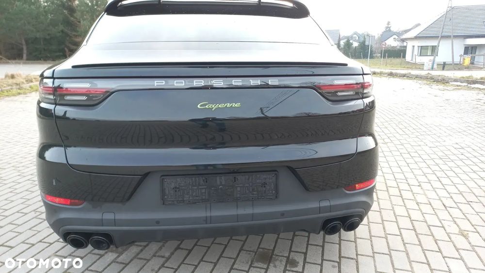 Porsche Cayenne E-Hybrid Platinum Edition - 4