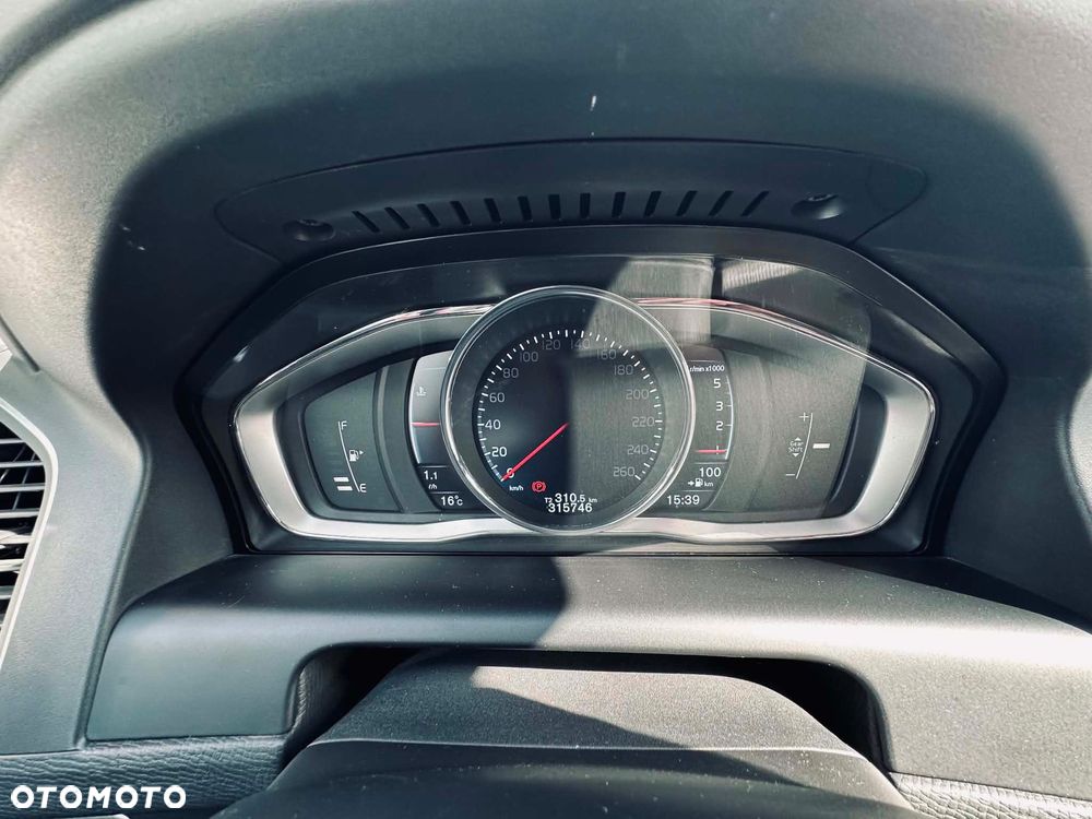 Volvo XC 60 - 7