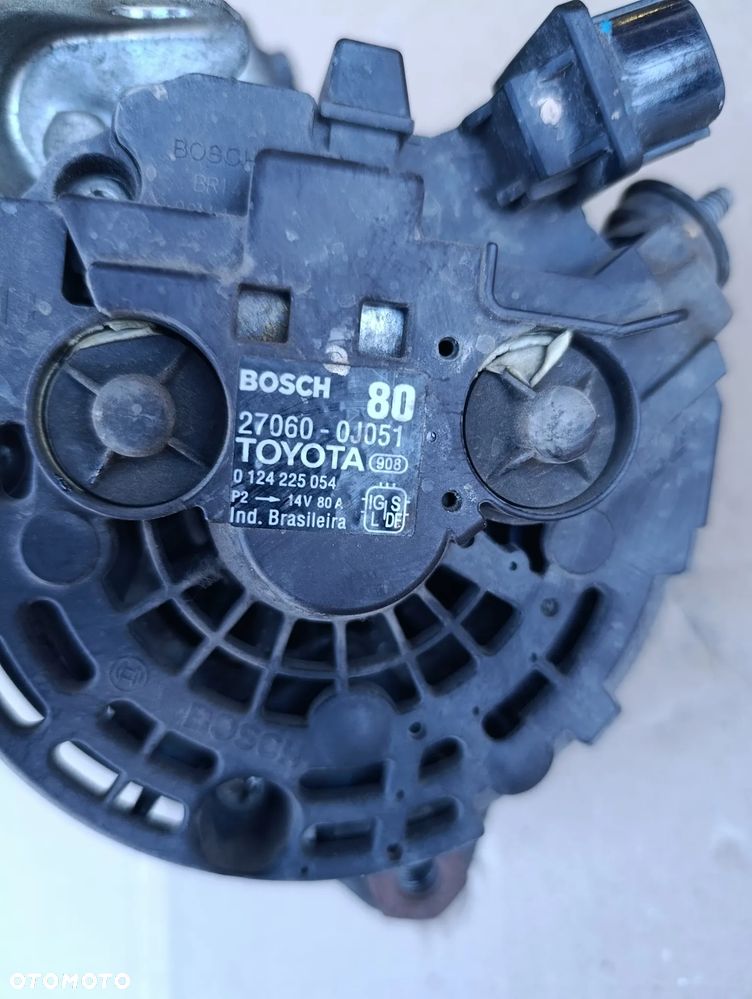 TOYOTA YARIS II 2 1.3 VVT-i ALTERNATOR 14V 80A 27060-0J051 - 3