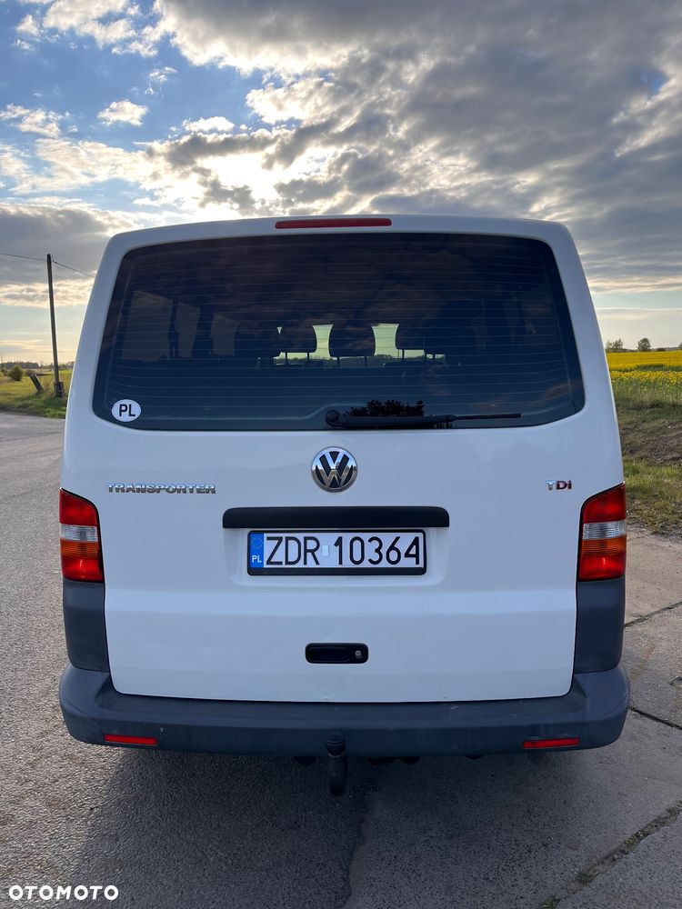 Volkswagen Transporter - 3
