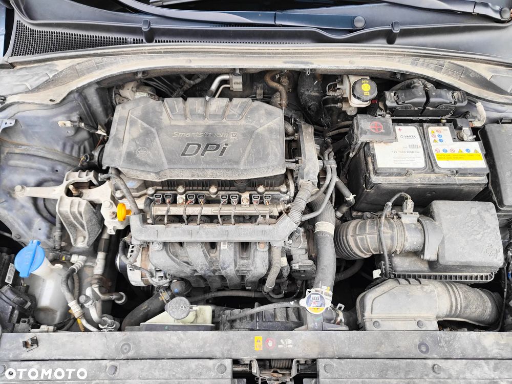 Hyundai i30 1.5 DPI Classic + - 13