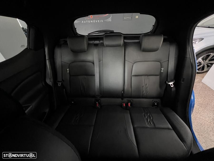 Nissan Juke 1.0 DIG-T Tekna - 12