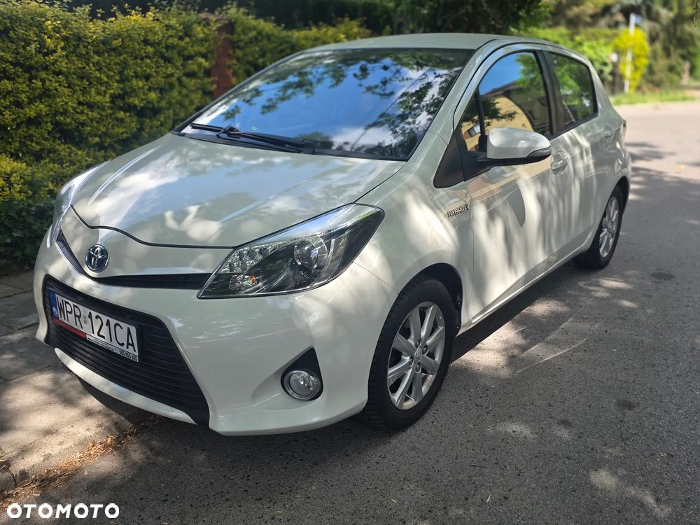 Toyota Yaris Hybrid 100 Premium EU6 - 5