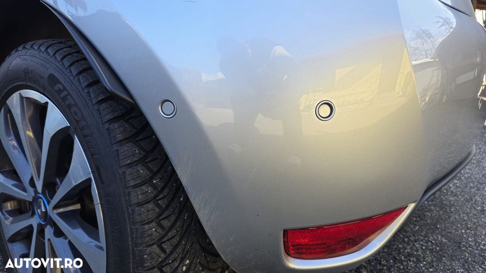 Renault ZOE EV50 135hp Evolution - 17