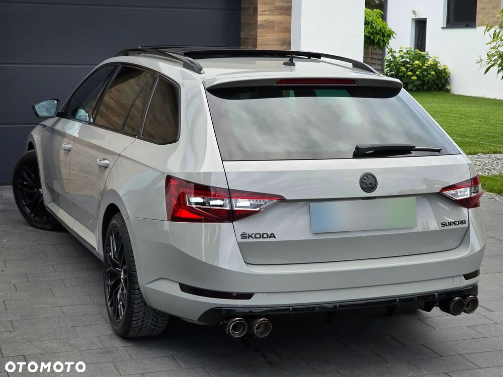 Skoda Superb 2.0 TSI 4x4 Sportline DSG - 28