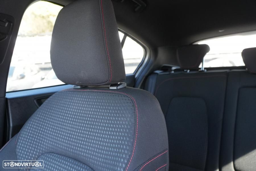 Ford Focus 1.0 EcoBoost MHEV ST-Line - 9