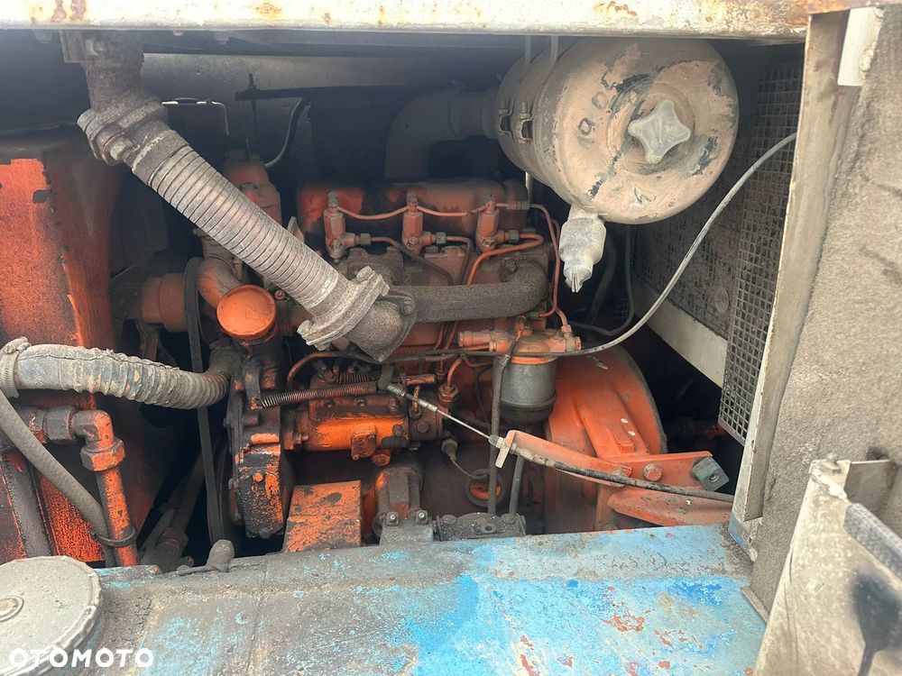 Inny Schaeff SKL 830 - 8